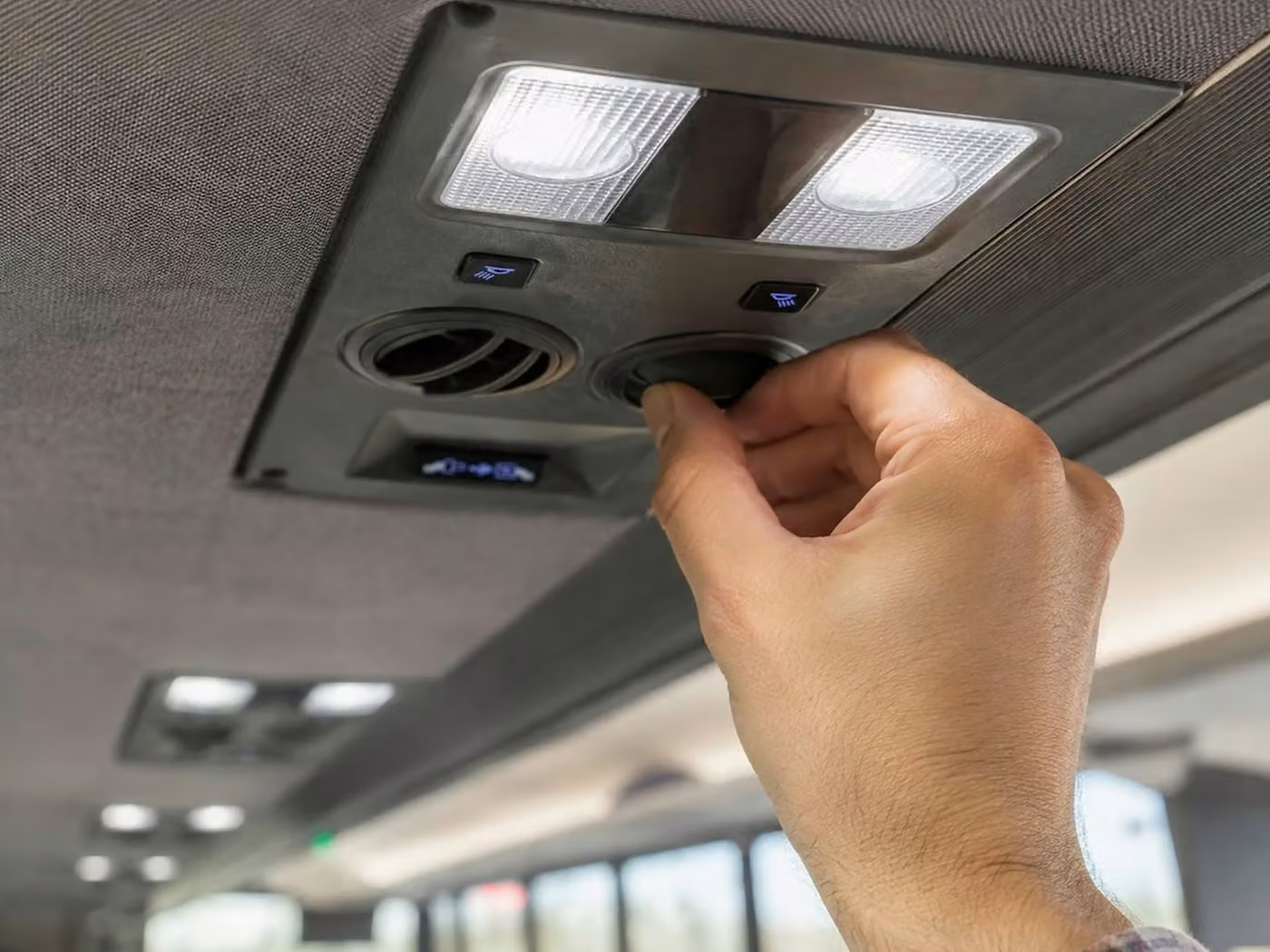 culver city 20 passenger minibus air conditioning