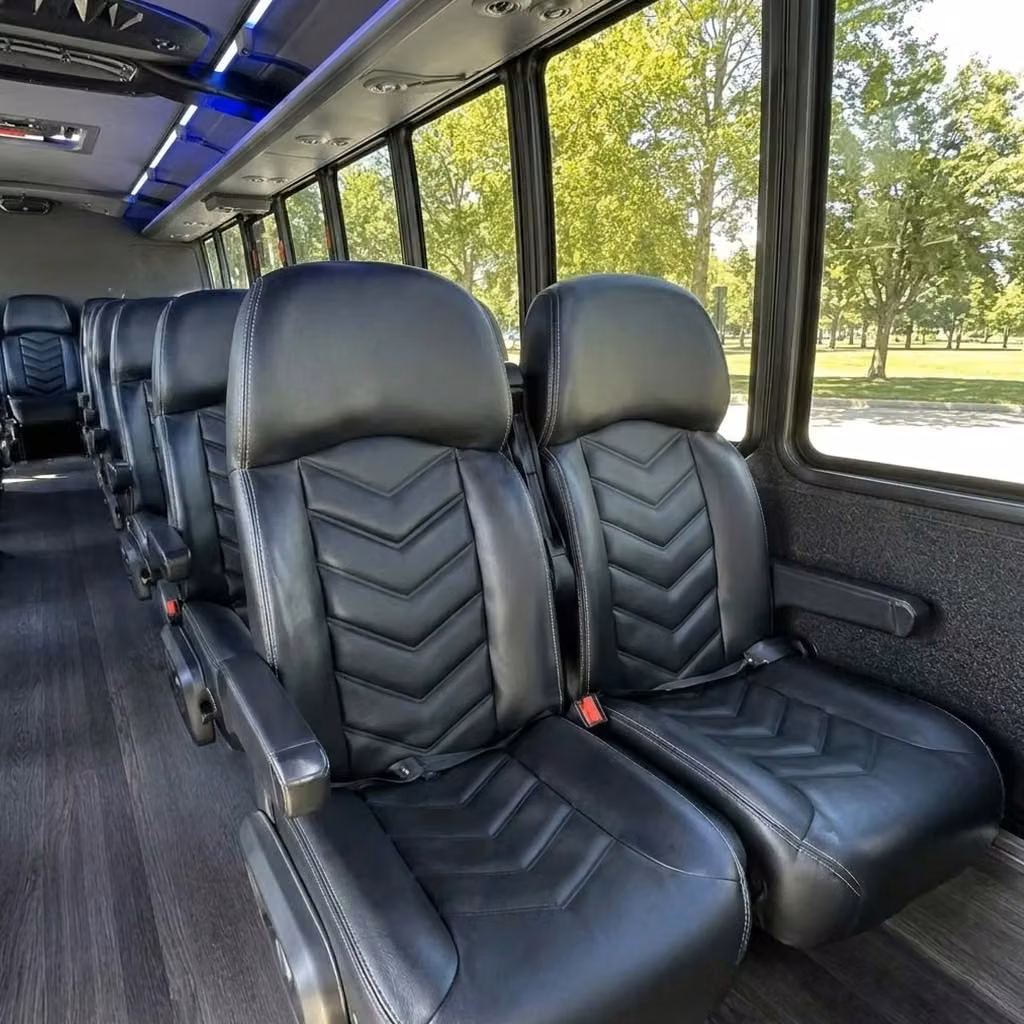 culver city 28 passenger minibus seating