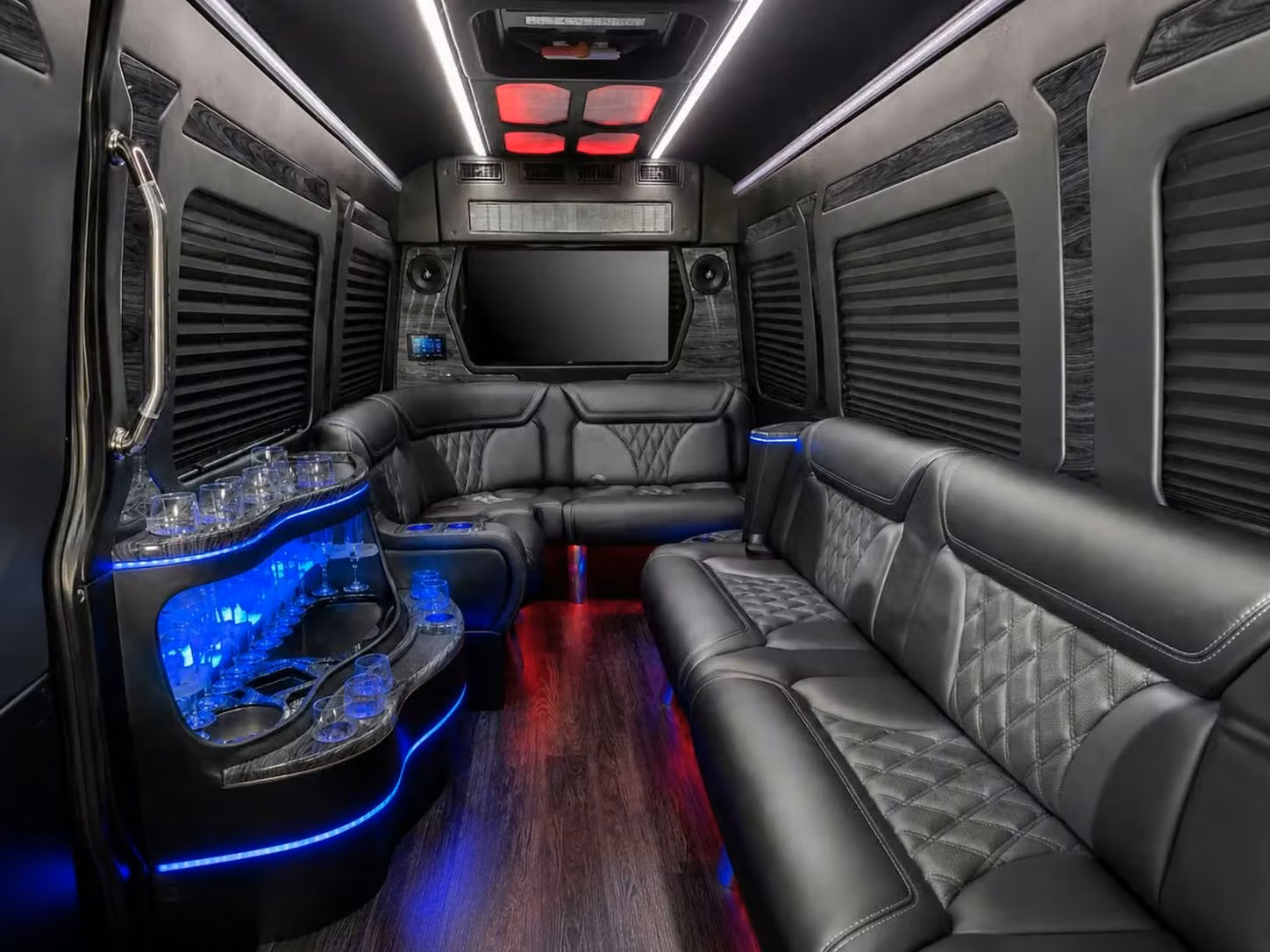 culver city long distance culver city buses with wifi power outlets and reclining seats